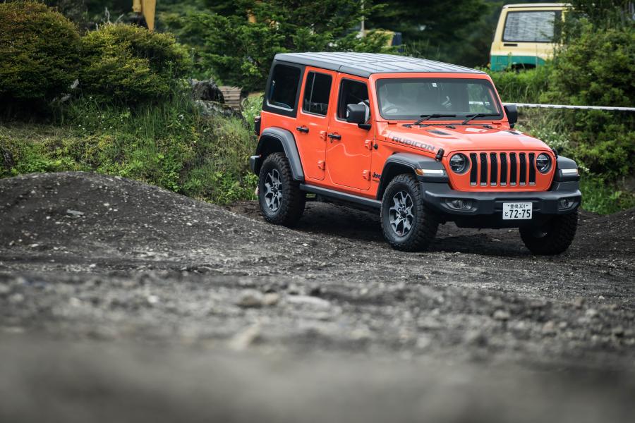  Jeep Wrangler Unlimited Rubicon (JL) 2019 года  (JP) (фото 6 из 18)
